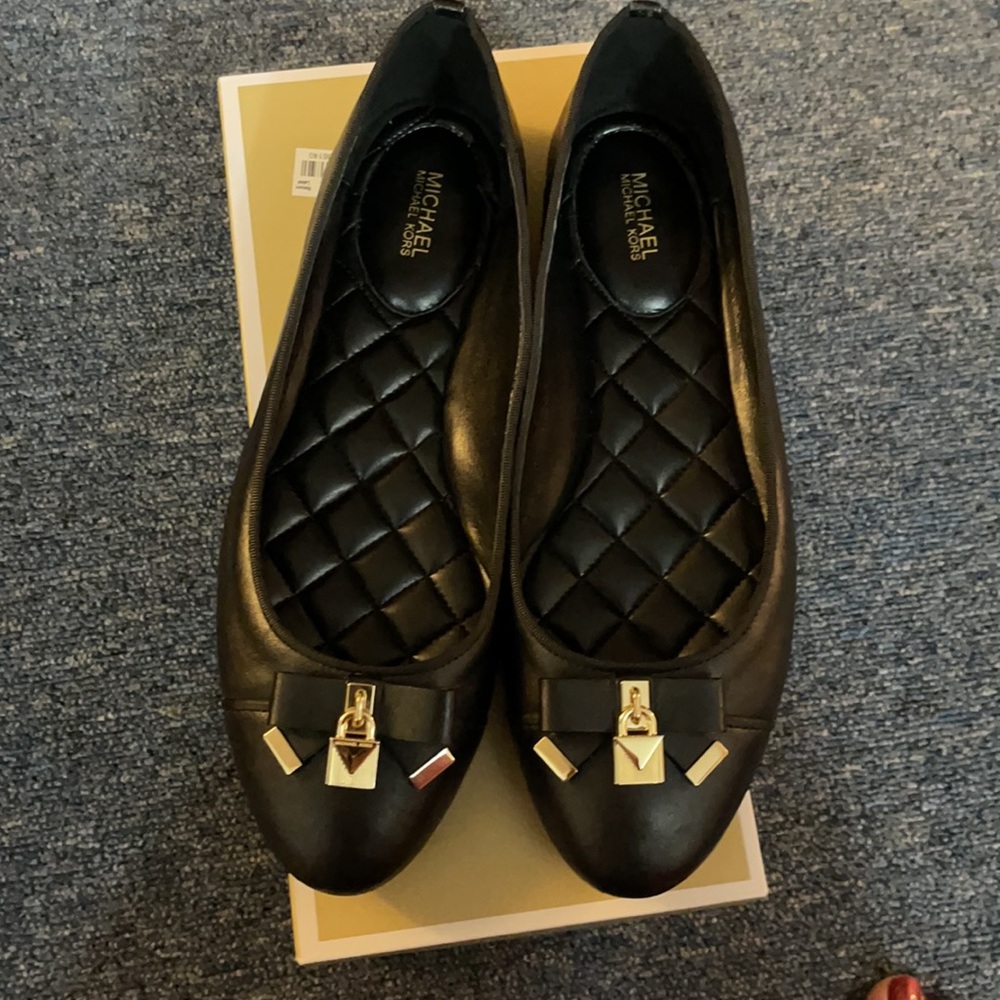 Micheal Kors leather shoes